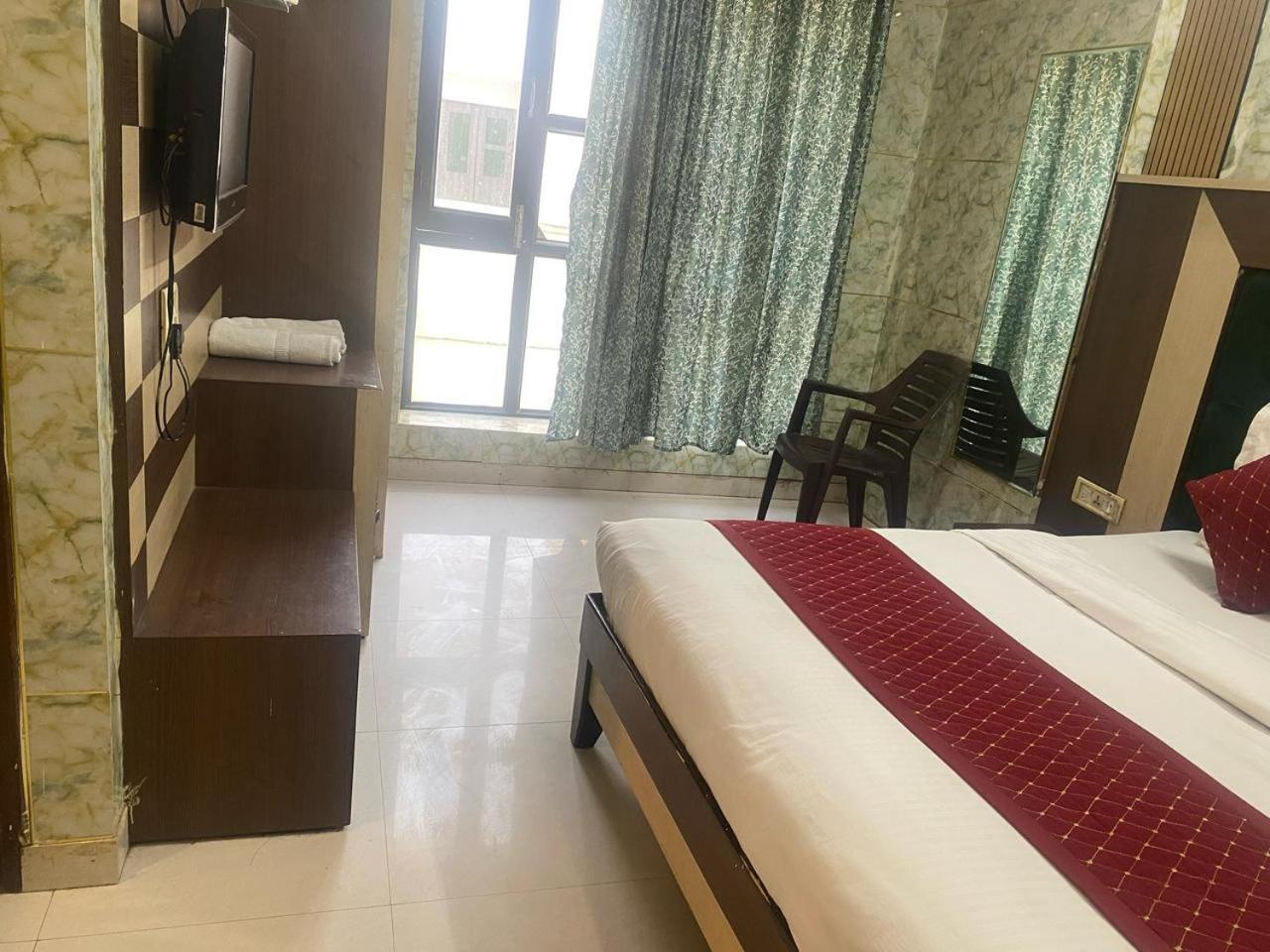 Hotel Robin 암리차르 외부 사진